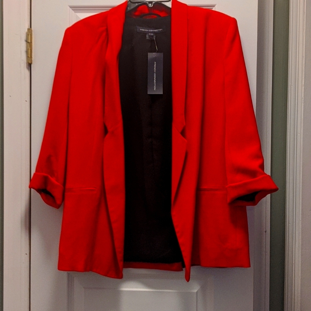 NWT French Connection cropped sleeved blazer